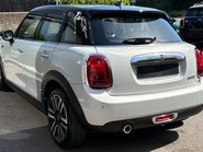 Mini Hatch Cooper 1.5 Exclusive Comfort / Navigation 5 door - SAT NAV - LIGHT LEATHER 17