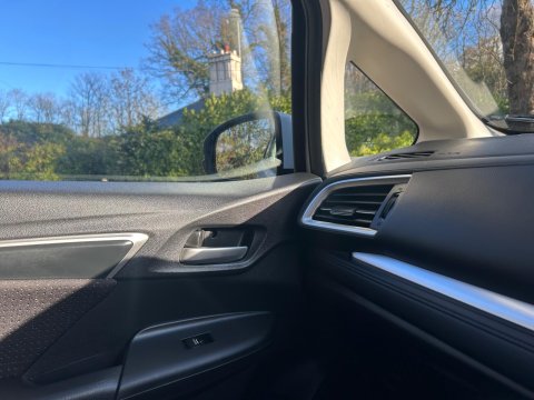 Honda Jazz 1.3 i-VTEC EX Euro 6 (s/s) 5dr 32