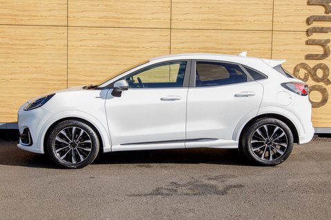 Ford Puma ST-LINE VIGNALE MHEV 9