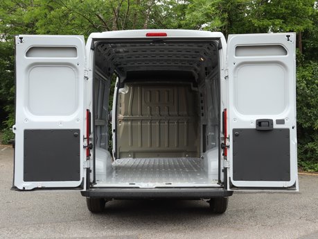 Citroen Relay 35 L3H2 2.2 BlueHDi 140 Enterprise 7