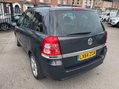 Vauxhall Zafira 1.8 16V Exclusiv Euro 5 5dr 4
