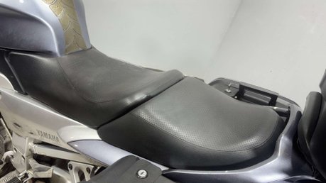 Yamaha FJR1300 2003 GOOD RUNNING SPORTS TOURER PROJECT BIKE 1300CC 9