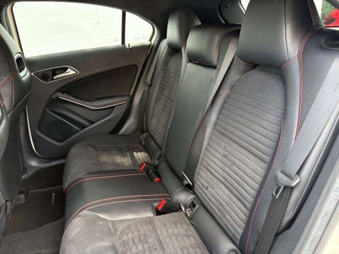 Mercedes-Benz A Class 1.5 A180 BlueEfficiency AMG Sport CDi Auto 5dr 55