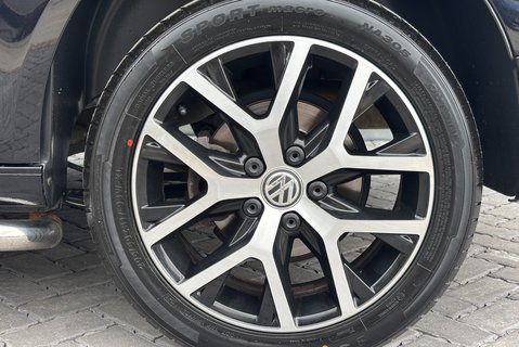 Volkswagen Caddy C20 Tdi Black Edition 34