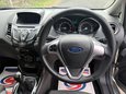 Ford Fiesta ZETEC S 2