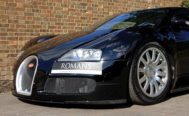 Bugatti Veyron 16.4 8