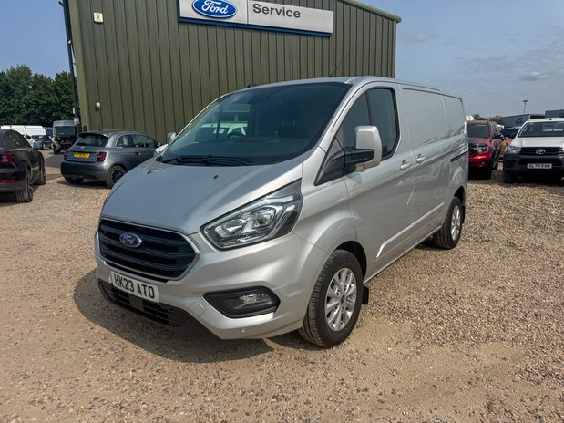 Ford Transit Custom SWB L1H1 Low Roof Limited 280 Air Con Alloys Sensors EURO 6 2