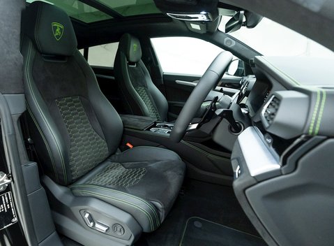 Lamborghini Urus 10