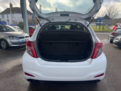 Toyota Yaris 1.33 Dual VVT-i TR Euro 5 5dr 27