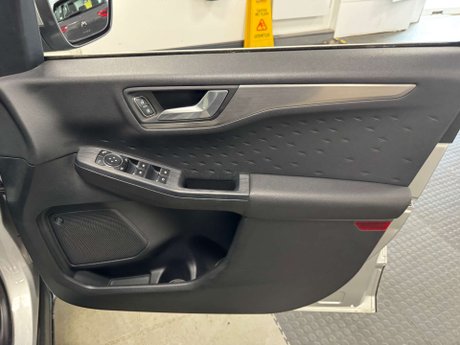 Ford Kuga 2.5 Kuga Titanium First Edition PHEV CVT 5dr 36