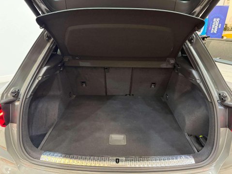 Audi Q3 2.0 TDI 35 S line SUV 5dr Diesel S Tronic Euro 6 (s/s) (150 ps) 41