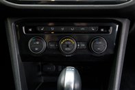 Volkswagen Tiguan Allspace SEL TSI DSG 37