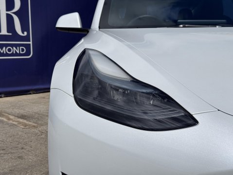 Tesla Model 3 Saloon 4dr Electric Auto RWD (241 bhp) 12
