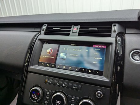 Land Rover Discovery 3.0 Discovery S TD6 Auto 4WD 76