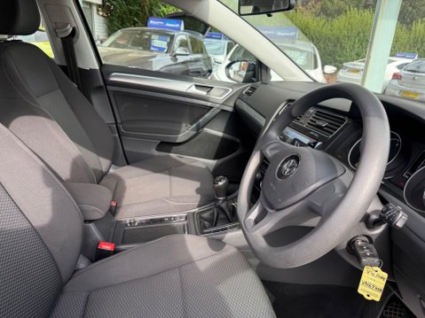 Volkswagen Golf 1.6 TDI S Euro 6 (s/s) 5dr 20