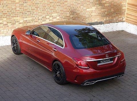 Mercedes-Benz C63 C63 S Saloon 20