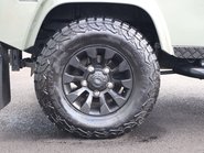 Land Rover Defender 90 HARDTOP HUGE SPEND 4 SEATER WITH SEEKER STYLING BESPOKE BUILD  19