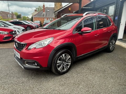 Peugeot 2008 PURETECH ALLURE 6