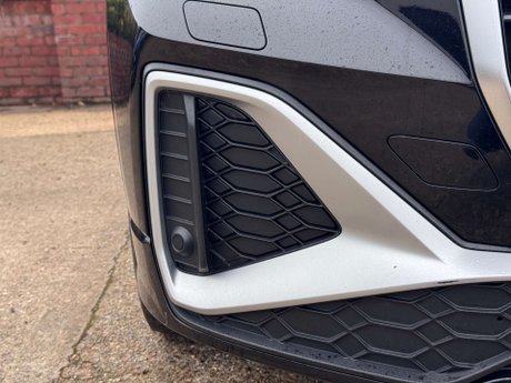 Audi Q2 1.5 Q2 S Line 35 TFSI Semi-Auto 5dr 12