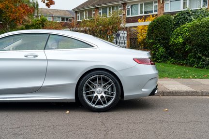 Mercedes-Benz S63 Bi-Turbo Coupe 14