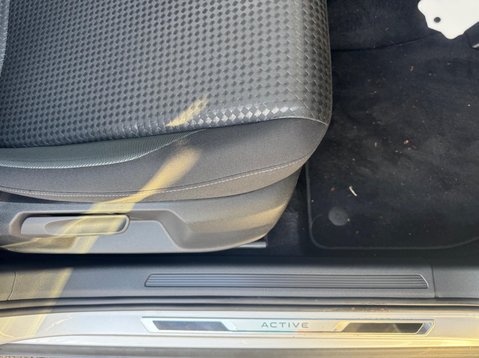 Volkswagen T-Cross ACTIVE TSI 58