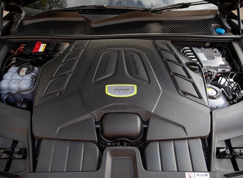 Porsche Cayenne Turbo S E-Hybrid 31