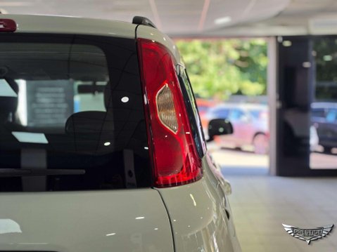 Fiat Panda 0.9 TwinAir 4x4 Euro 6 (s/s) 5dr 9