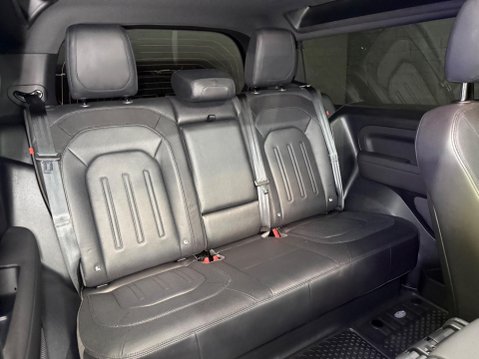 Land Rover Defender 3.0 D250 MHEV X-Dynamic S Auto 4WD Euro 6 (s/s) 3dr 20
