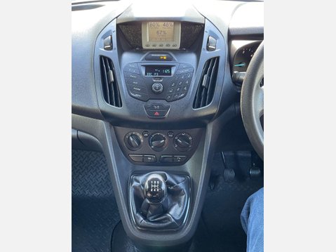 Ford Transit Connect 1.5 TDCi 220 Panel Van 5dr Diesel Manual L1 H1 (120 g/km, 74 bhp) 28