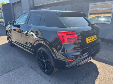 Audi Q2 TFSI S LINE 10