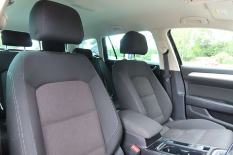 Volkswagen Passat 2.0 TDI SE Business Estate 5dr Diesel Manual Euro 6 (s/s) (150 ps) 8