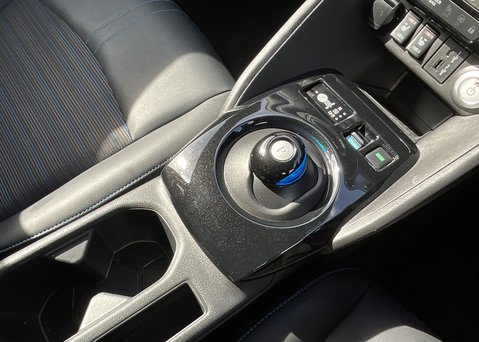 Nissan LEAF N-CONNECTA 21