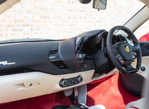 Ferrari 488 Spider 17