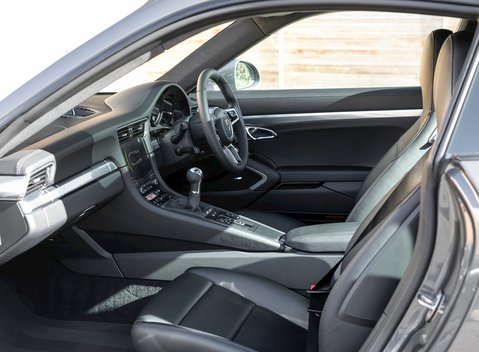 Porsche 911 (991.2) Carrera S 13