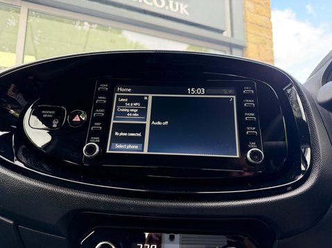 Toyota Aygo X VVT-I EDGE 68