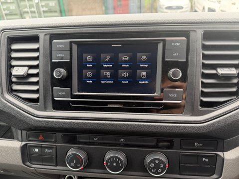 Volkswagen Crafter 2.0 TDI CR35 Trendline Panel Van 5dr Diesel Manual FWD MWB Euro 6 (s/s) (14 13