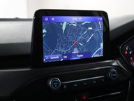 Ford Focus TITANIUM X 38