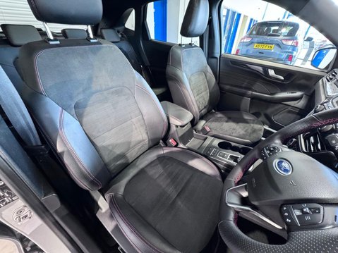 Ford Kuga 2.5 Duratec 14.4kWh ST-Line X Edition CVT Euro 6 (s/s) 5dr 10