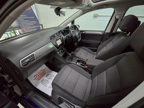 Volkswagen Touran 2.0 TDI BlueMotion Tech SE Family Euro 6 (s/s) 5dr 49