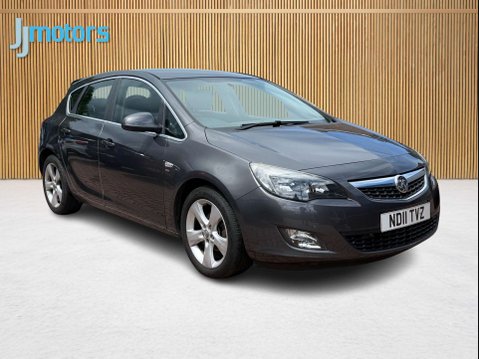 Vauxhall Astra 1.6 16v SRi Hatchback 5dr Petrol Auto Euro 5 (115 ps) 6