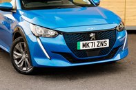 Peugeot 208 ALLURE PREMIUM 11