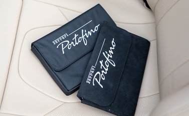 Ferrari Portofino 32