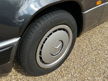 Mercedes-Benz C Class 260 E 32