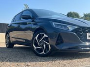 Hyundai i20 T-GDI PREMIUM MHEV 16
