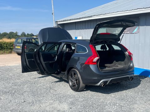 Volvo V60 2.0 D4 R-Design Nav Euro 6 (s/s) 5dr 18