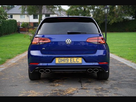 Volkswagen Golf 2.0 TSI R DSG 4Motion Euro 6 (s/s) 5dr 12