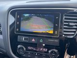 Mitsubishi Outlander 2.0 12kWh Juro CVT 4WD Euro 6 (s/s) 5dr 9