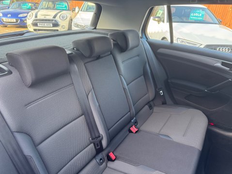 Volkswagen Golf SE TSI BLUEMOTION TECHNOLOGY 34