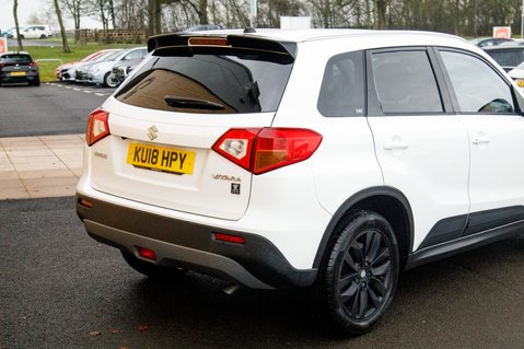 Suzuki Vitara KURO 8