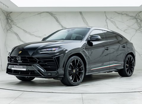 Lamborghini Urus 1